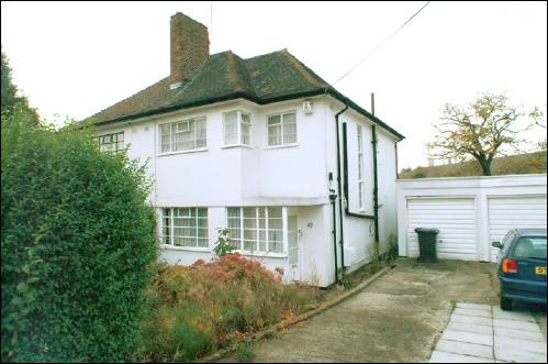 42 Howard Walk